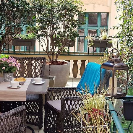 Pragueone Apartment,A/C,Terrace エクステリア 写真