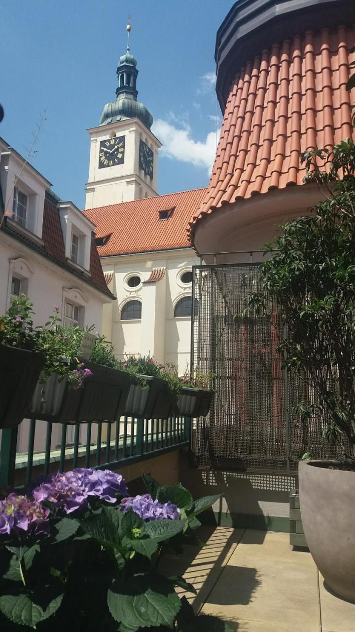 Pragueone Apartment,A/C,Terrace エクステリア 写真