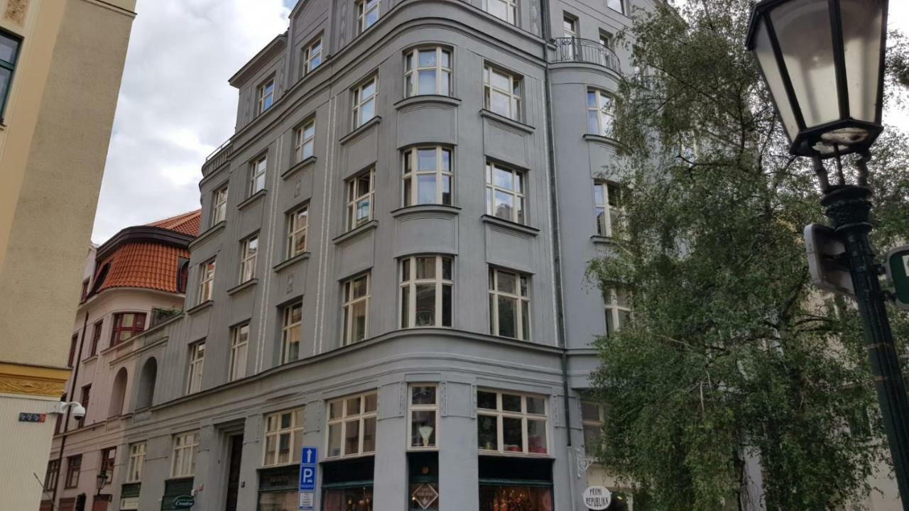 Pragueone Apartment,A/C,Terrace エクステリア 写真